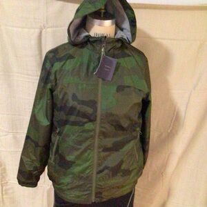 Gap youth cammo windbreaker Jacket New with tag